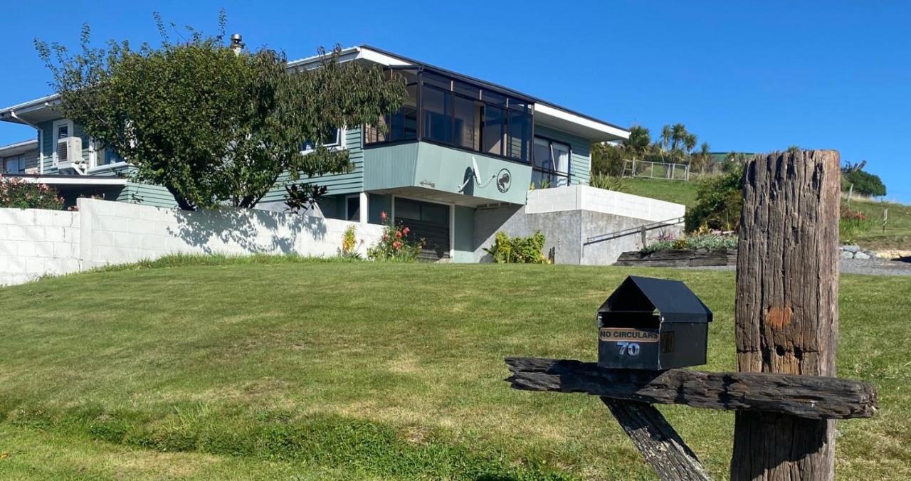 Villa Five Palms Kaikoura Exterior foto