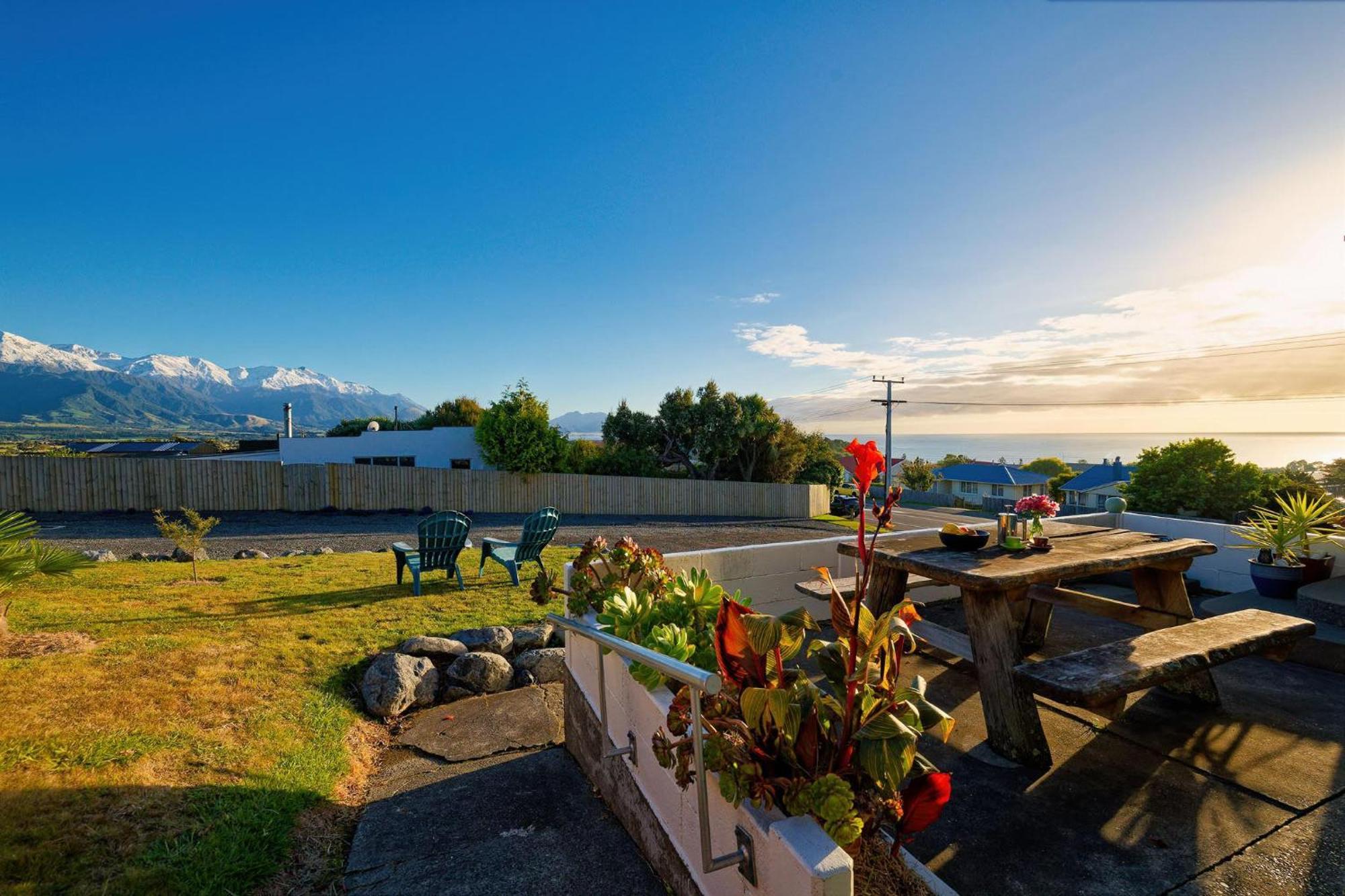 Villa Five Palms Kaikoura Exterior foto